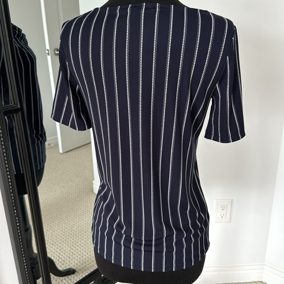 ann taylor blouse short sleeve cowl neck size small - Picture 4 of 4